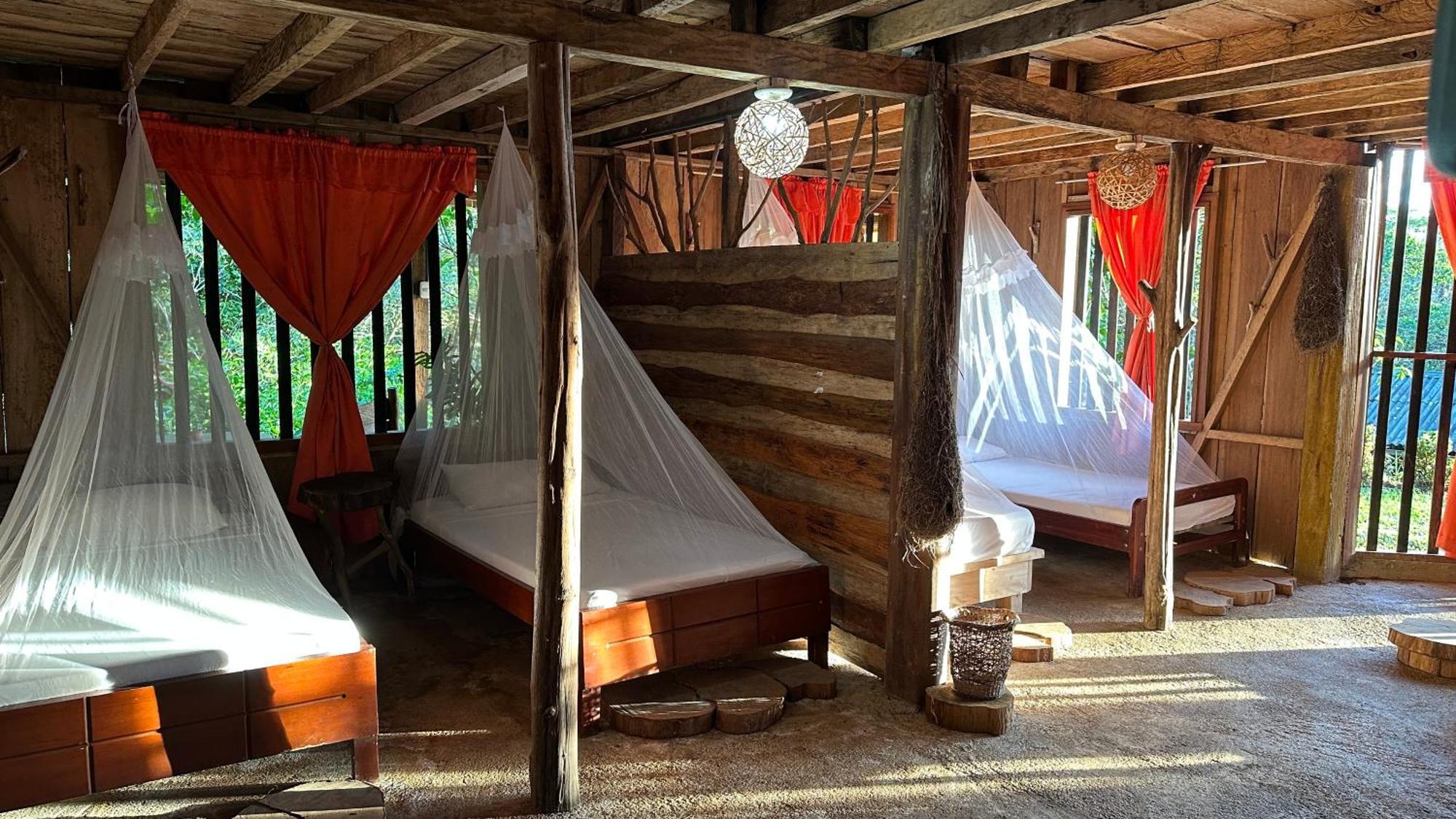 Huaca Huaca Hostel Mocoa Exterior photo